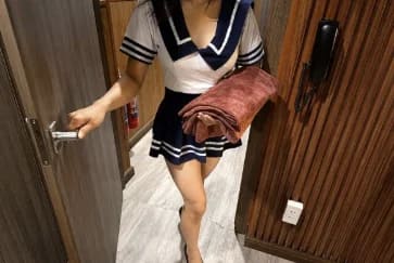 요정스파 스태프 · 세일러복·타월